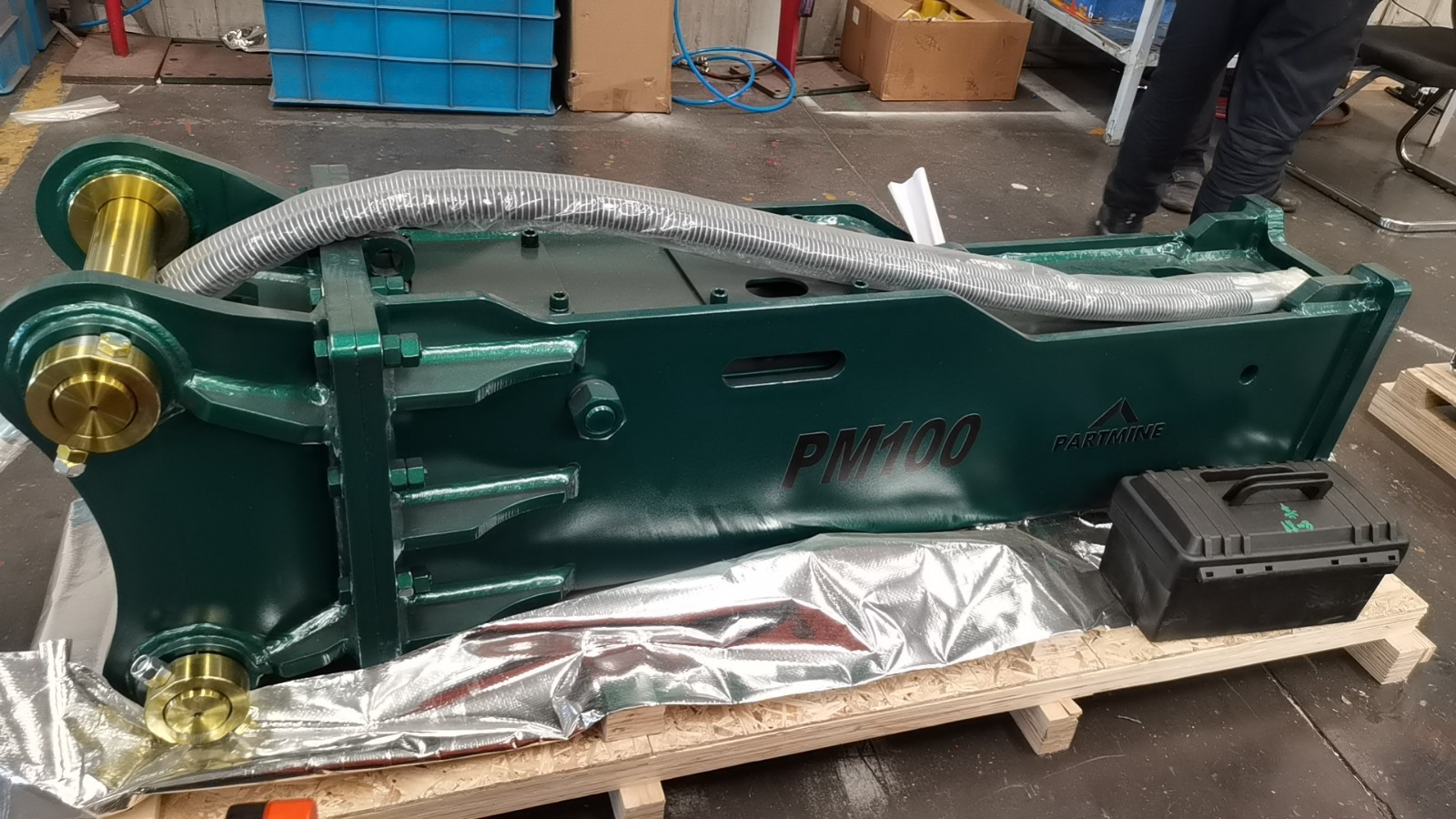 Гидромолот