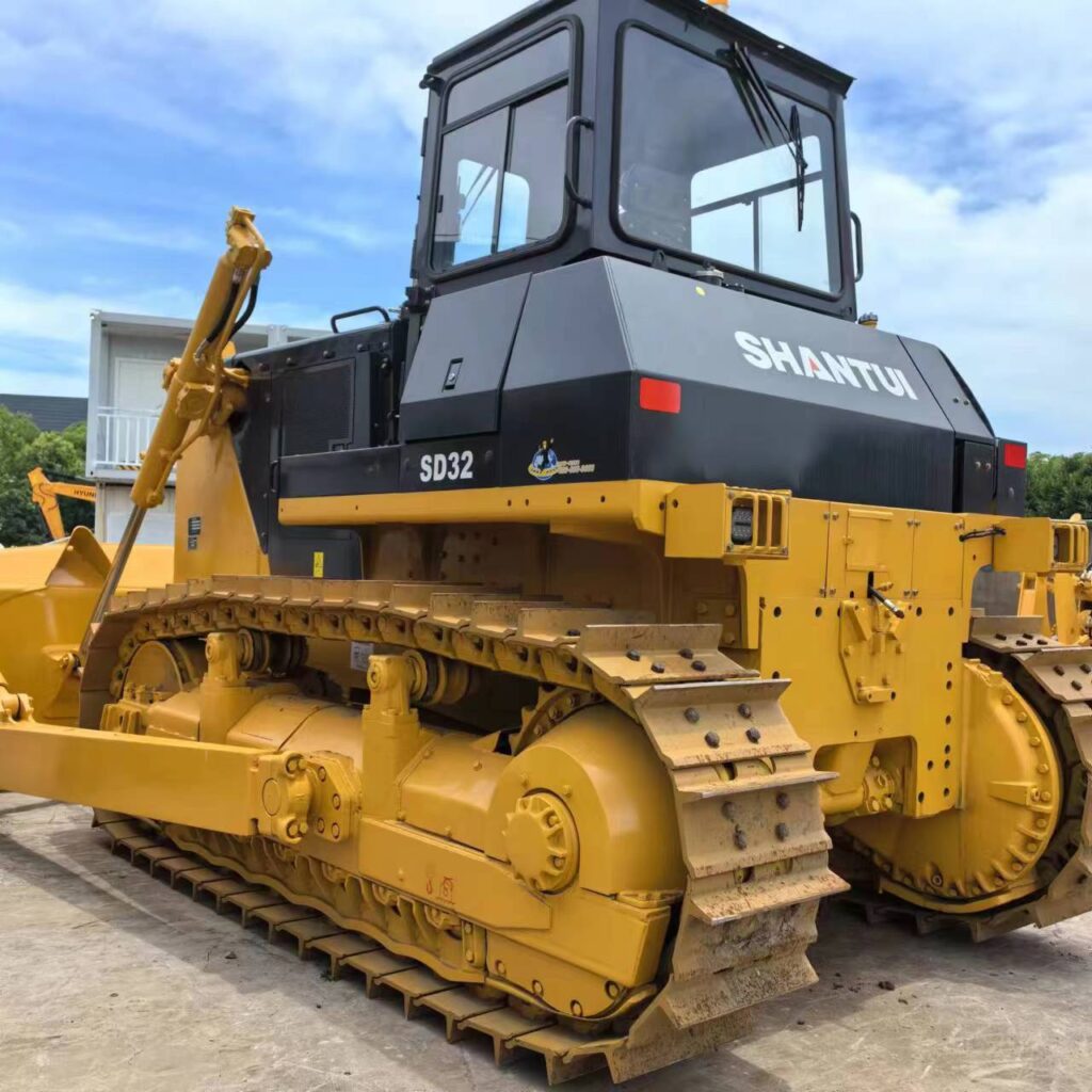 Бульдозер Shantui SD32 с наработкой из Китая — Партмайн